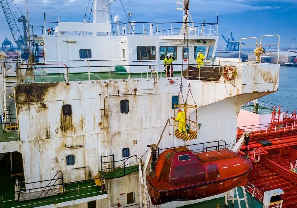 Maritime Shipcleaning Rotterdam